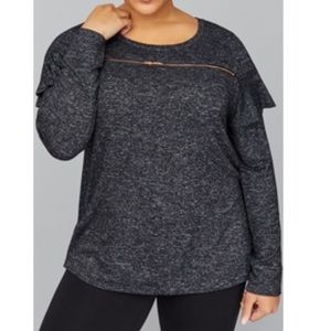 Cute livi active black top with rose gold zipper!